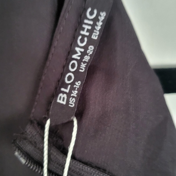 Bloomchic V Neck Double Flutter Sleeve Jumpsuit - Picture 11 of 16